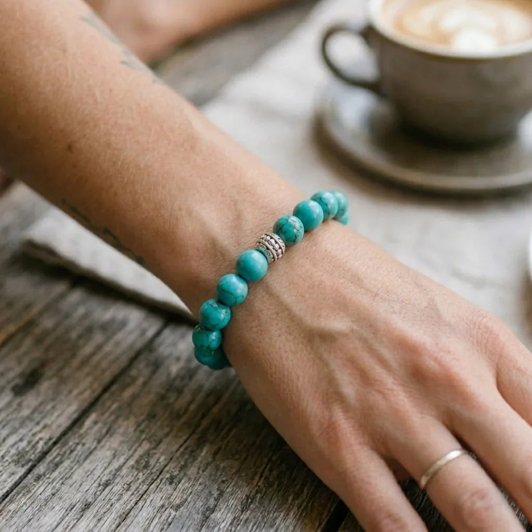 Firuze bileklik yakın çekim – doğal taş detayı