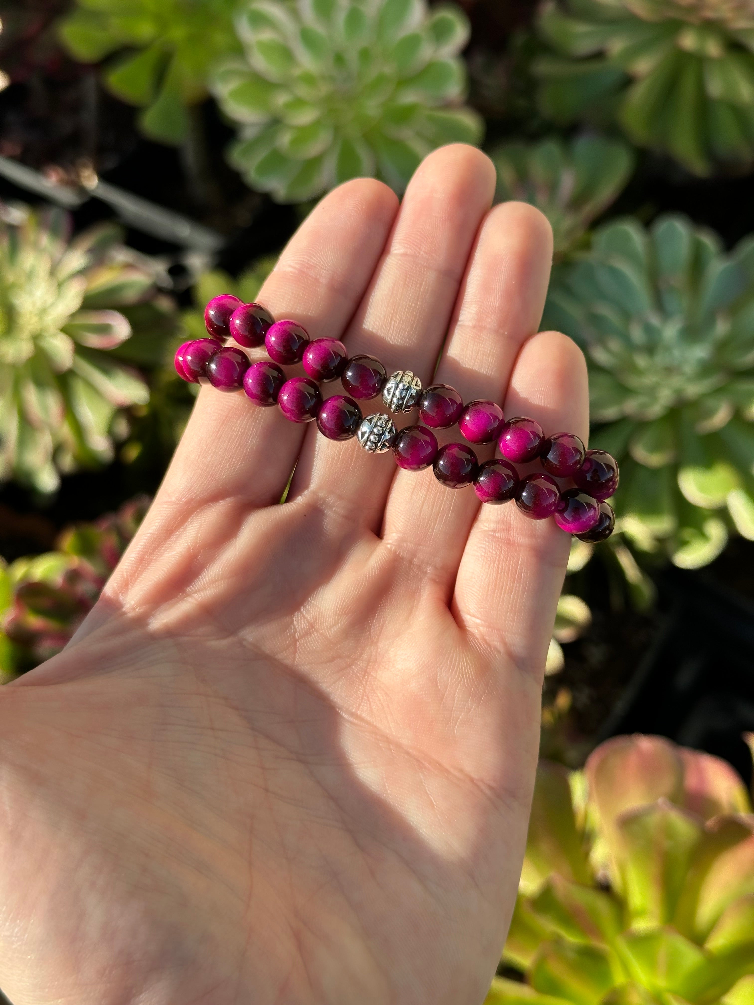 Pembe doğal taş bileklik – sevgi ve huzur enerjisi taşıyan zarif tasarım