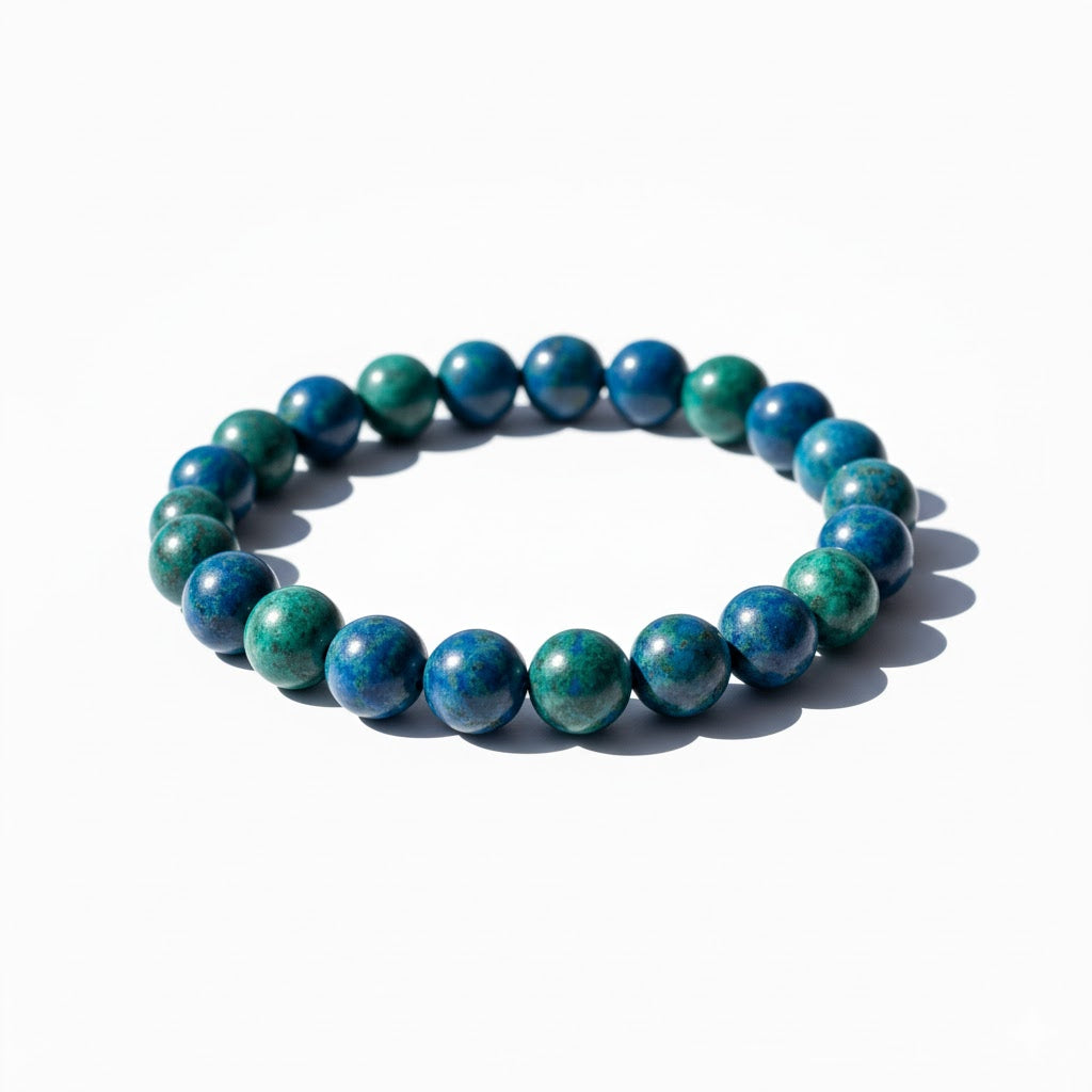 Zihninizi açın ve sezgilerinizi güçlendirin. Azurit taşının derin enerjisiyle karar verme süreçlerinizi hızlandırın ve içgörünüzü artırın. Usta işi, %100 doğal taş bileklik.